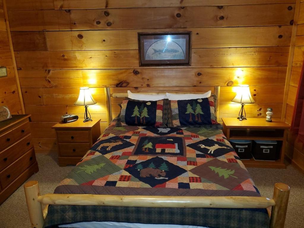 Story Brook: Beautiful True Log Cabin! Close To Dollywood, State Park, And More! Sevierville Buitenkant foto